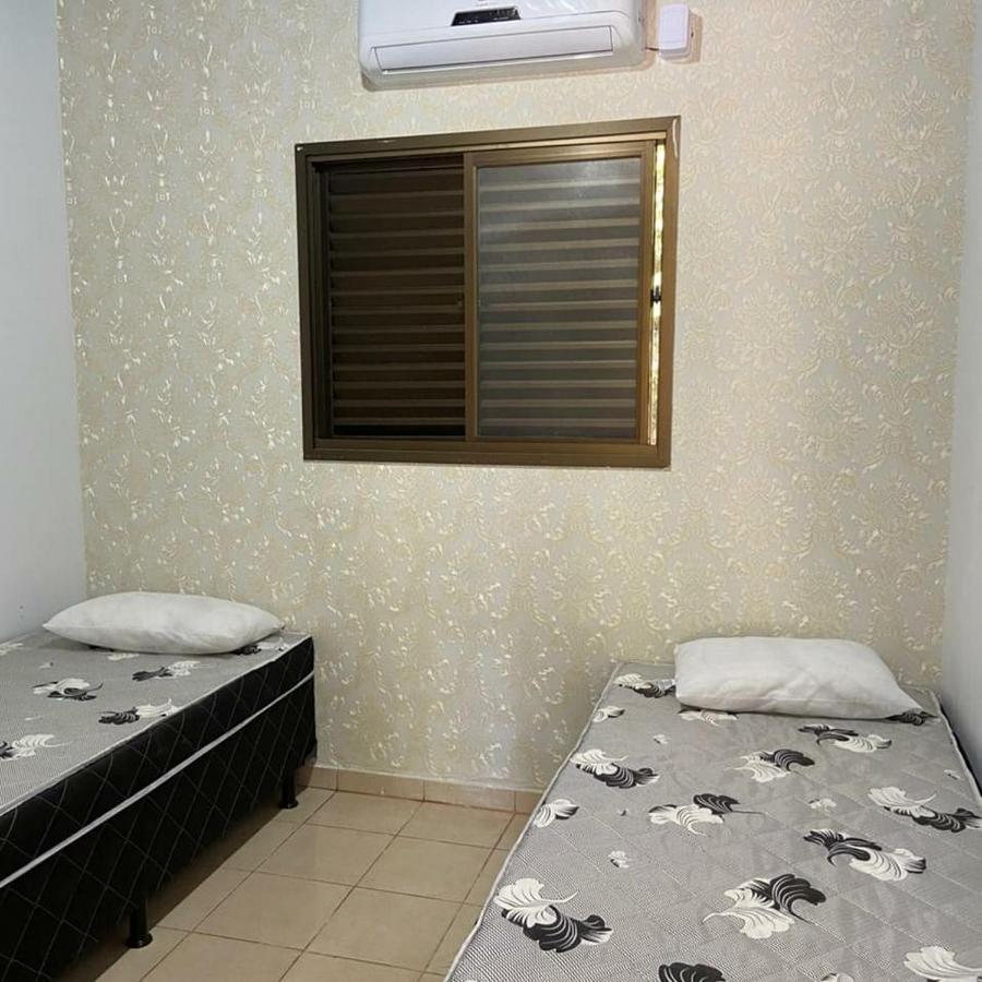 קאלדס נובאס Casa Em Caldas - Piscina Solar E Eletrica מראה חיצוני תמונה